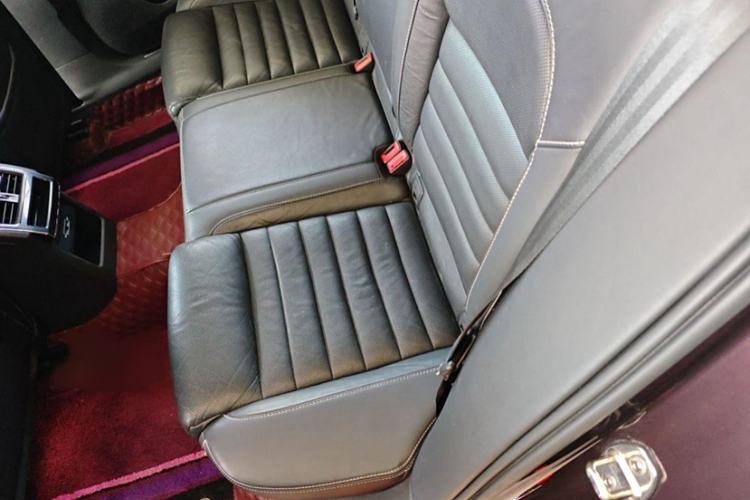 Used Skoda Superb 2019 Facelifted TSI330 DSG Luxury Edition Interior 7