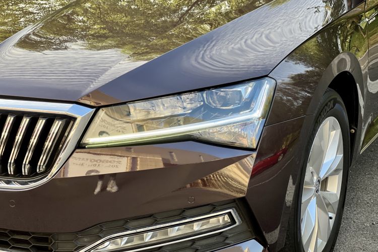 Used Skoda Superb 2019 Restyled TSI330 DSG Comfort Edition Left Front Headlight