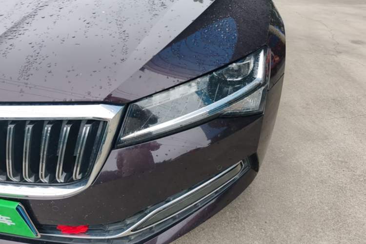 Used Skoda Superb 2019 TSI330 DSG Luxury Edition Left Front Headlight