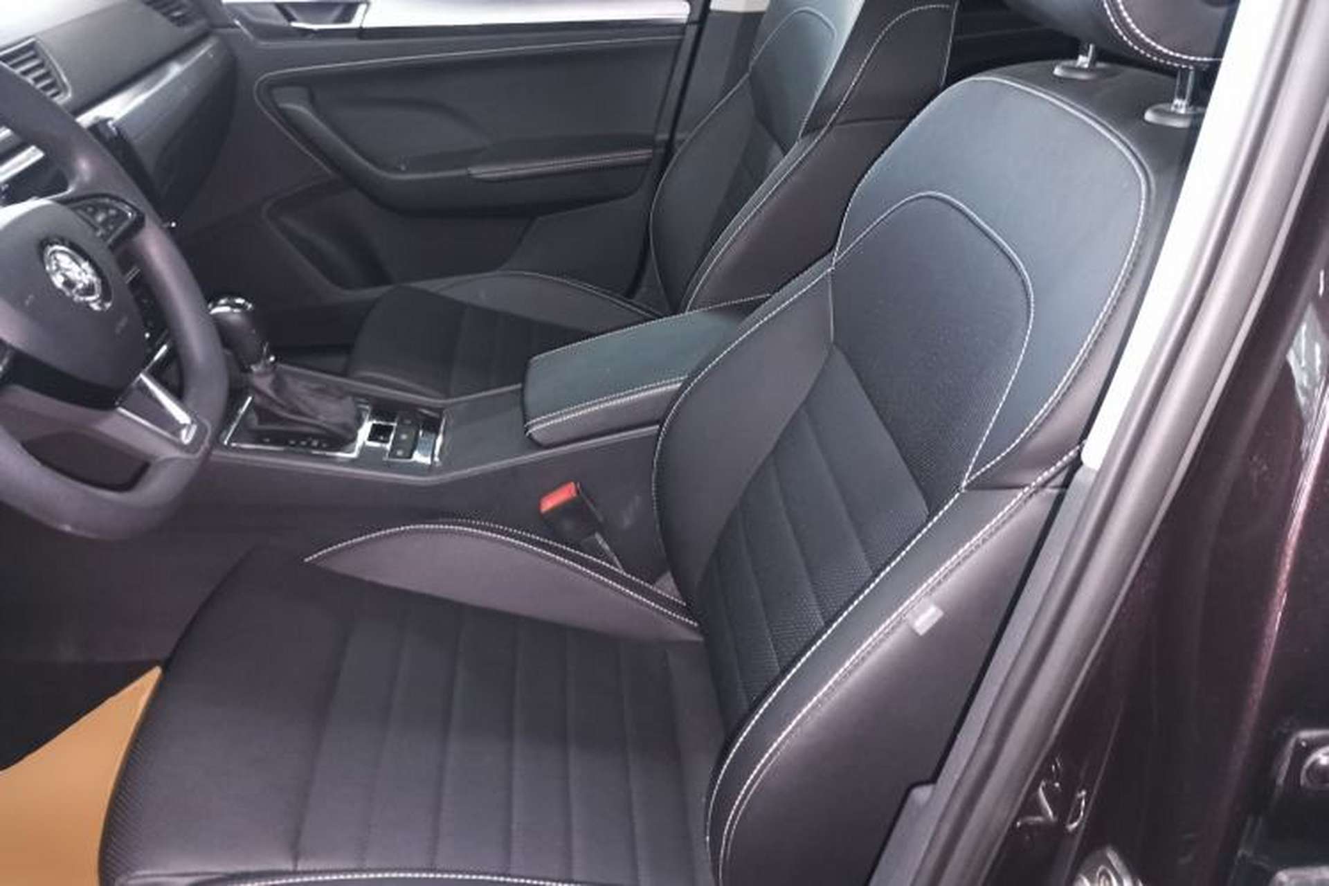 Used Skoda Superb 2019 TSI280 DSG Comfort Edition Left Front Seat