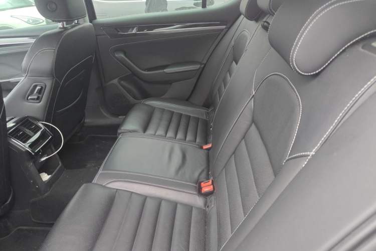 Used Skoda Superb 2019 TSI330 DSG Luxury Edition Left Rear Seat