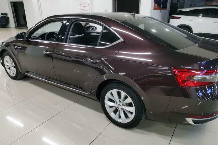 Used Skoda Superb 2019 Restyled TSI330 DSG Comfort Edition Left Side