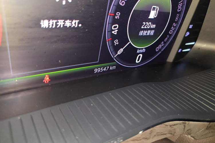 Used Skoda Superb 2019 TSI330 DSG Luxury Edition Odometer Close Up