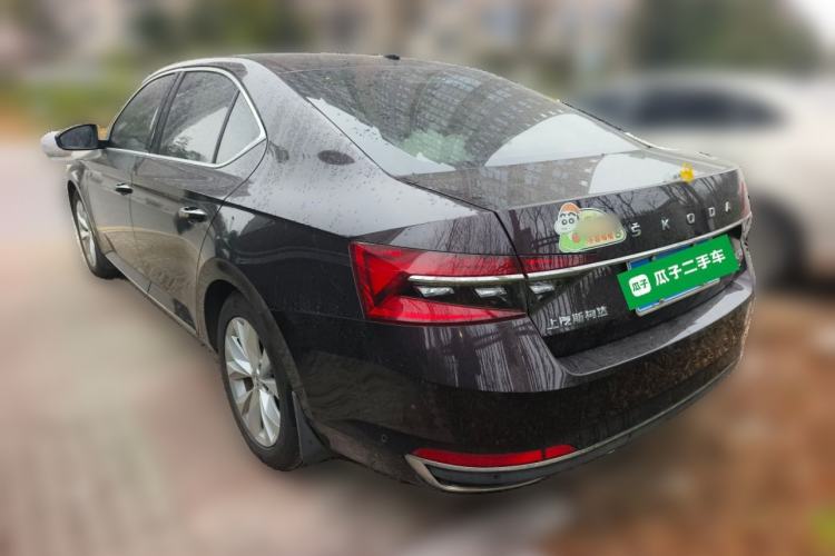 Used Skoda Superb 2019 Restyled TSI330 DSG Comfort Edition Rear Left 45 Deg