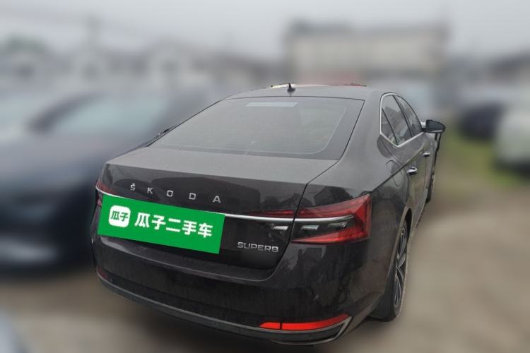 Used Skoda Superb 2019 TSI330 DSG Luxury Edition Rear Right 45 Deg