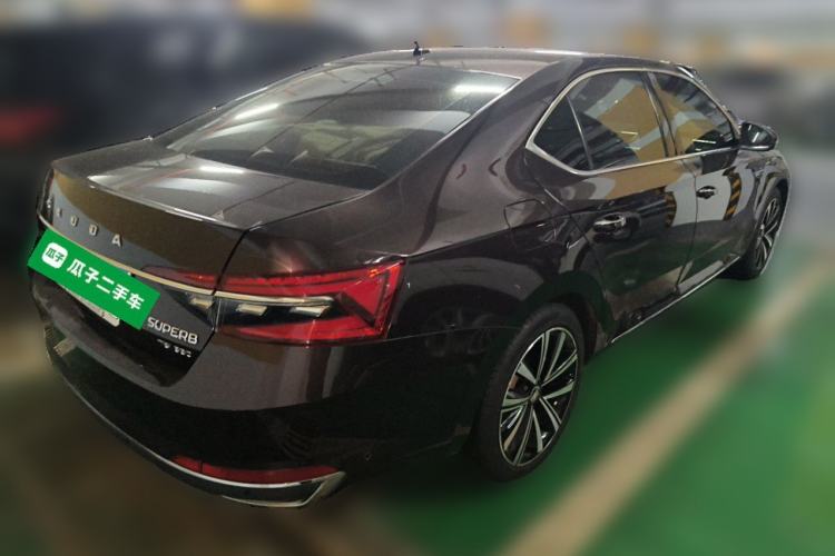 Used Skoda Superb 2019 TSI330 DSG Luxury Edition Rear Right 45 Deg