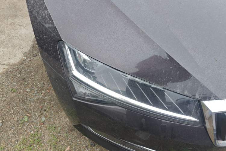 Used Skoda Superb 2019 TSI330 DSG Luxury Edition Right Front Headlight