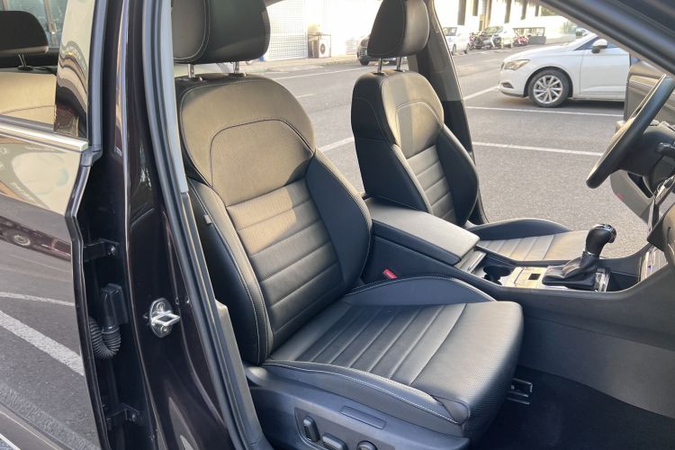 Used Skoda Superb 2019 Restyled TSI330 DSG Comfort Edition Right Front Seat