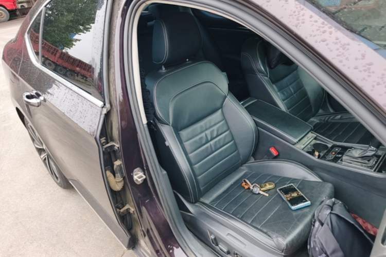 Used Skoda Superb 2019 TSI330 DSG Luxury Edition Right Front Seat