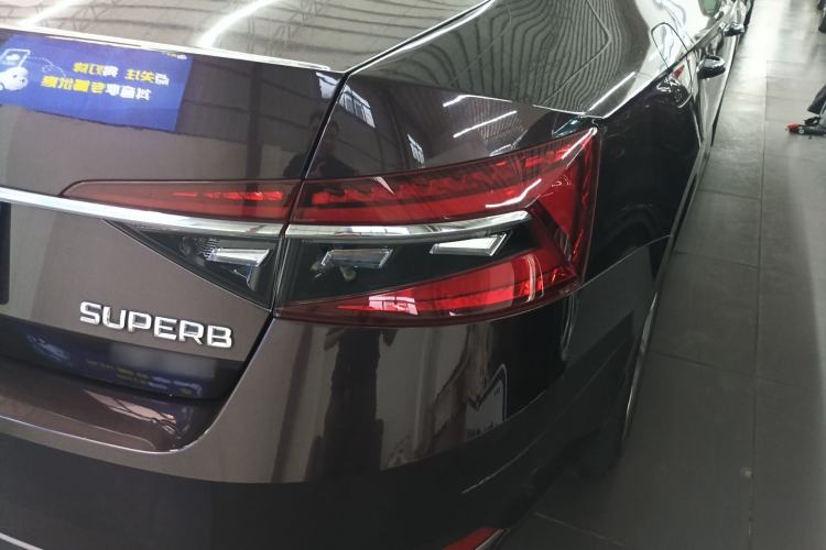 Used Skoda Superb 2019 TSI280 DSG Comfort Edition Right Rear Taillight
