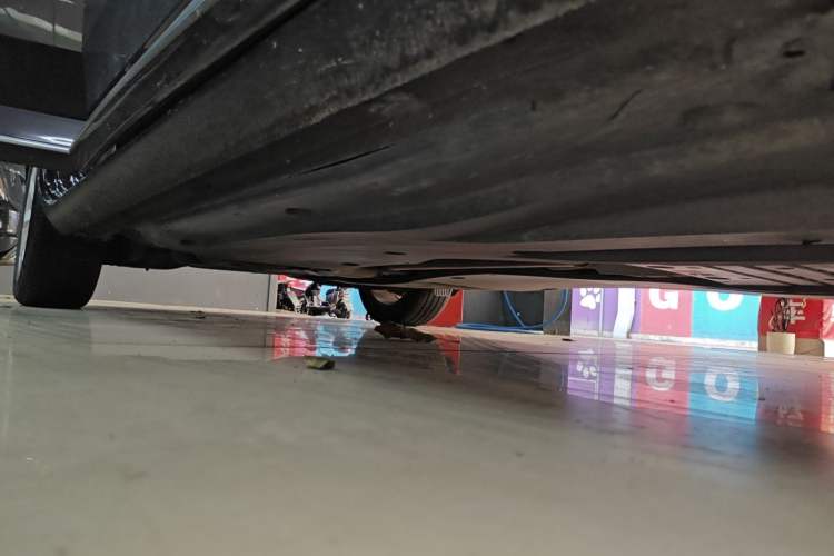Used Skoda Superb 2019 TSI280 DSG Comfort Edition Right Side Sill