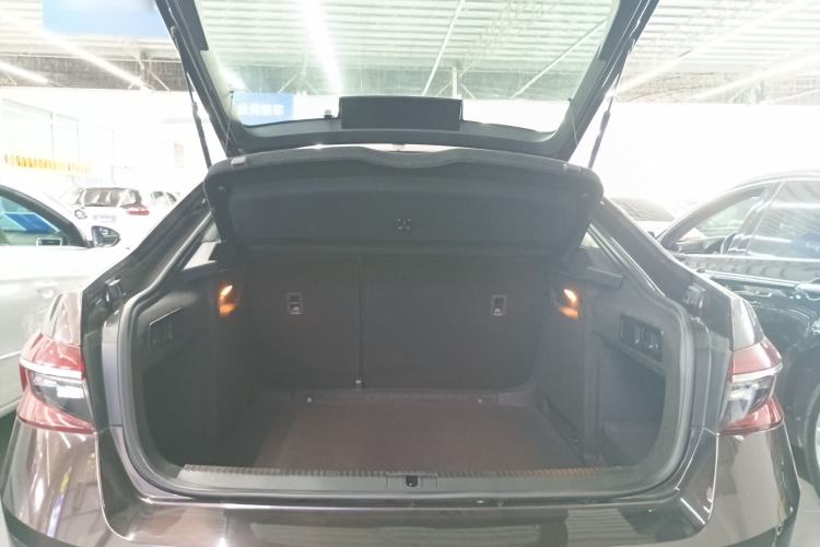 Used Skoda Superb 2019 TSI280 DSG Comfort Edition Trunk