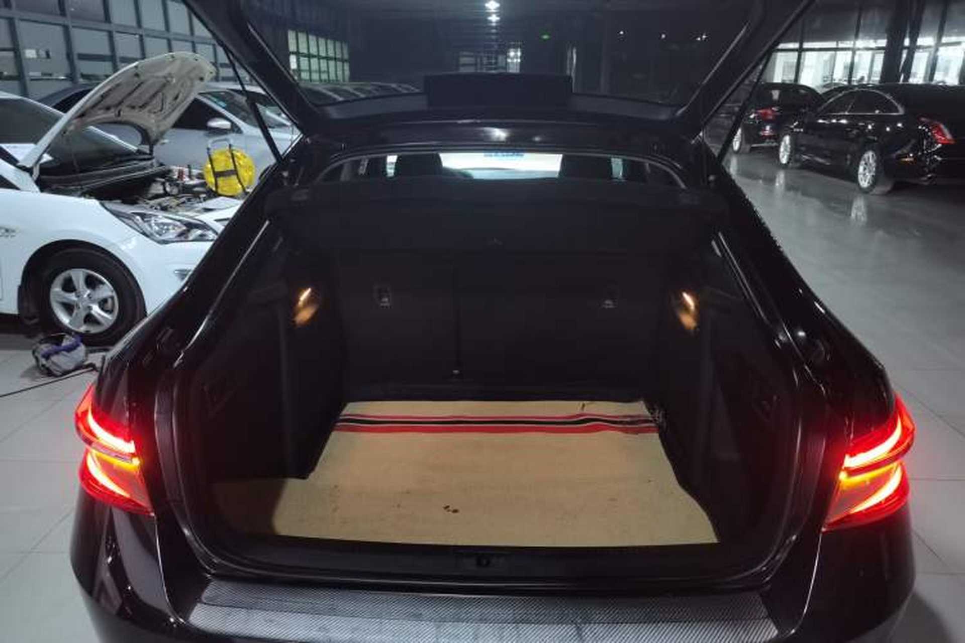 Used Skoda Superb 2019 TSI280 DSG Comfort Edition Trunk