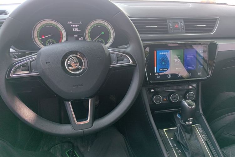 Used Skoda Superb 2019 TSI280 DSG Comfort Edition Center Console