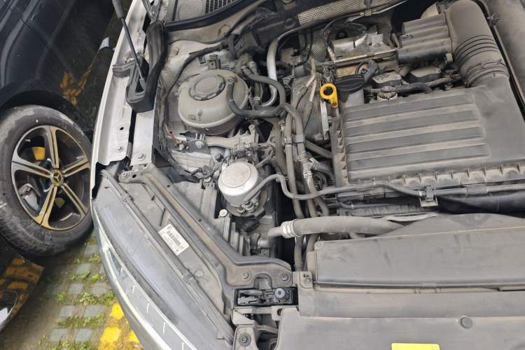 Used Skoda Superb 2019 TSI280 DSG Comfort Edition Engine Bay Right