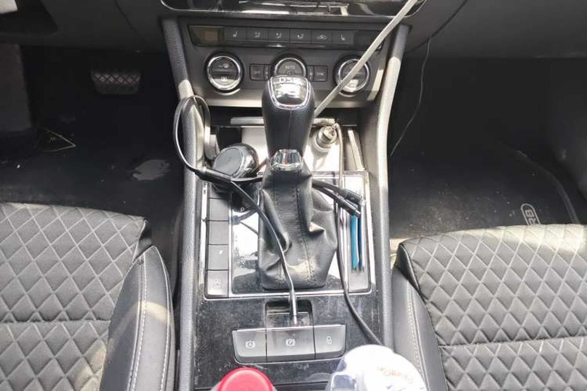 Used Skoda Superb 2019 TSI280 DSG Comfort Edition Gear Lever