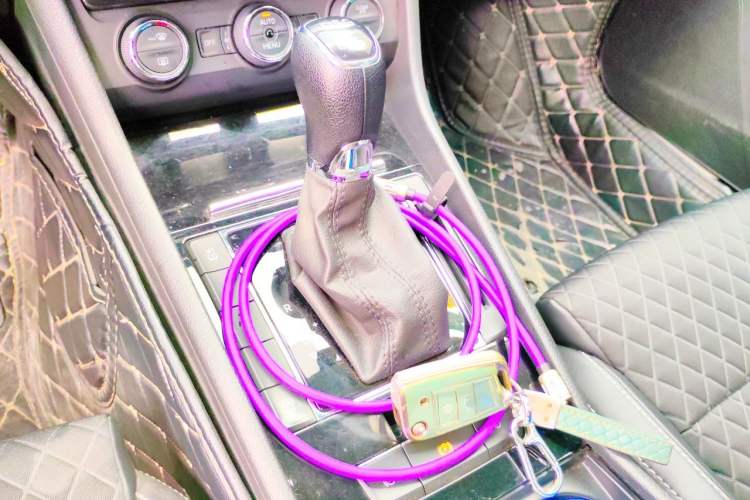 Used Skoda Superb 2019 TSI280 DSG Comfort Edition Gear Lever
