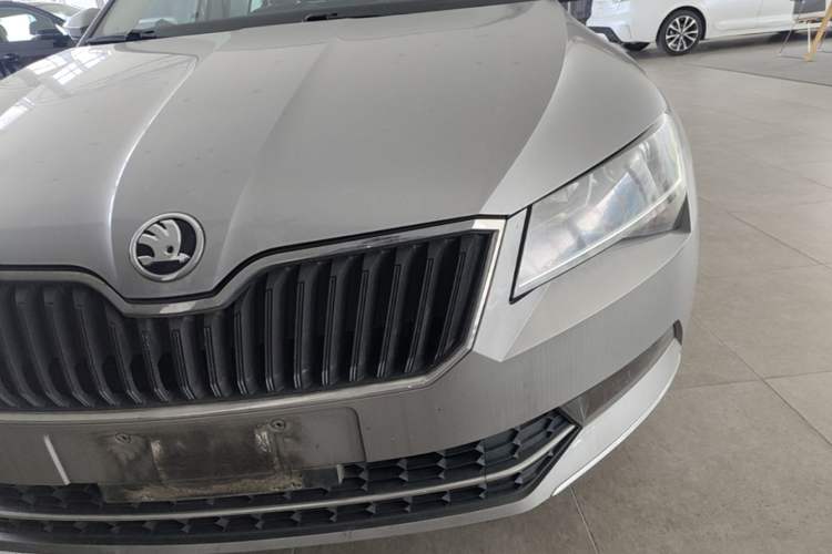 Used Skoda Superb 2019 TSI280 DSG Comfort Edition Left Front Headlight