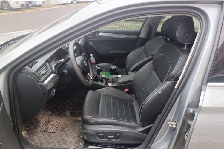 Used Skoda Superb 2019 TSI280 DSG Comfort Edition Left Front Seat