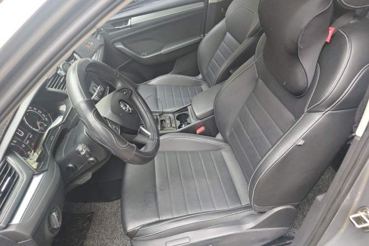 Used Skoda Superb 2019 TSI280 DSG Comfort Edition Left Front Seat