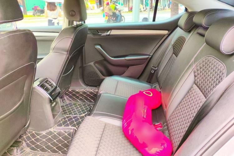 Used Skoda Superb 2019 TSI280 DSG Comfort Edition Left Rear Seat