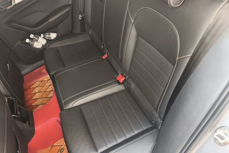 Used Skoda Superb 2019 Facelifted TSI280 DSG Comfort Edition Left Rear Seat