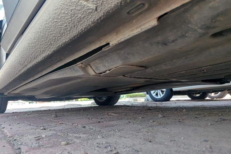 Used Skoda Superb 2019 TSI280 DSG Comfort Edition Left Side Sill
