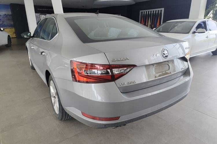 Used Skoda Superb 2019 TSI280 DSG Comfort Edition Rear Left 45 Deg