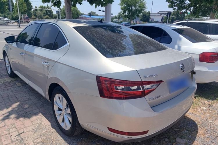 Used Skoda Superb 2019 TSI280 DSG Comfort Edition Rear Left 45 Deg