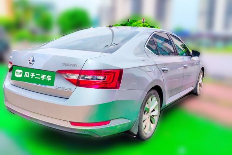 Used Skoda Superb 2019 TSI280 DSG Comfort Edition Rear Right 45 Deg