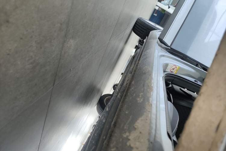 Used Skoda Superb 2019 TSI280 DSG Comfort Edition Right Side Sill