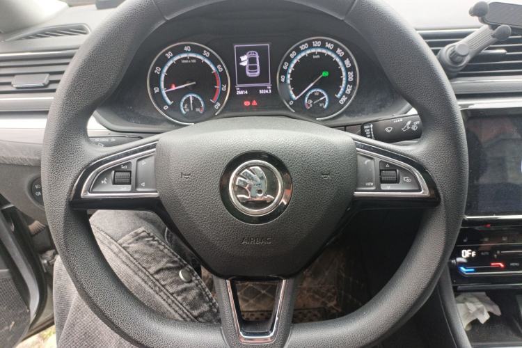 Used Skoda Superb 2019 TSI280 DSG Comfort Edition Steering Wheel