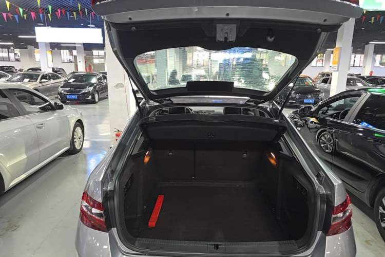 Used Skoda Superb 2019 TSI280 DSG Comfort Edition Trunk