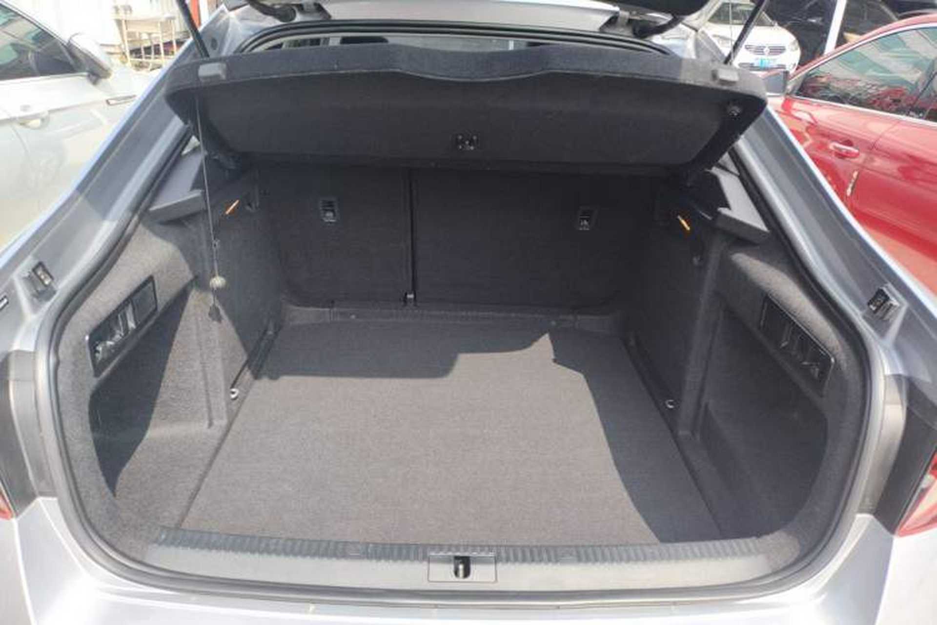 Used Skoda Superb 2019 Facelifted TSI280 DSG Comfort Edition Trunk