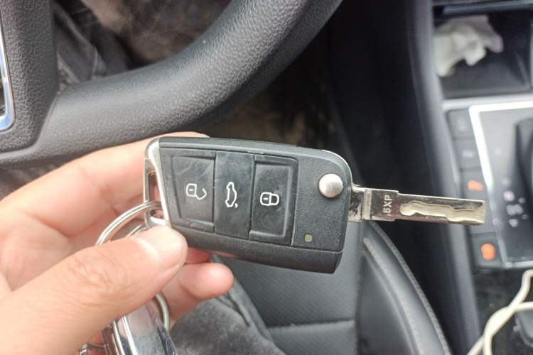 Used Skoda Superb 2019 TSI280 DSG Comfort Edition Vehicle Key