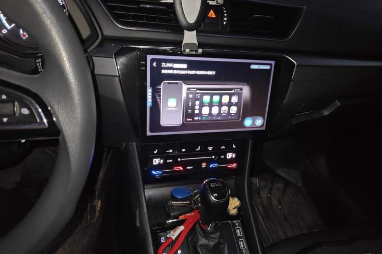 Used Skoda Superb 2019 TSI280 DSG Comfort Edition Audio And AC Panel