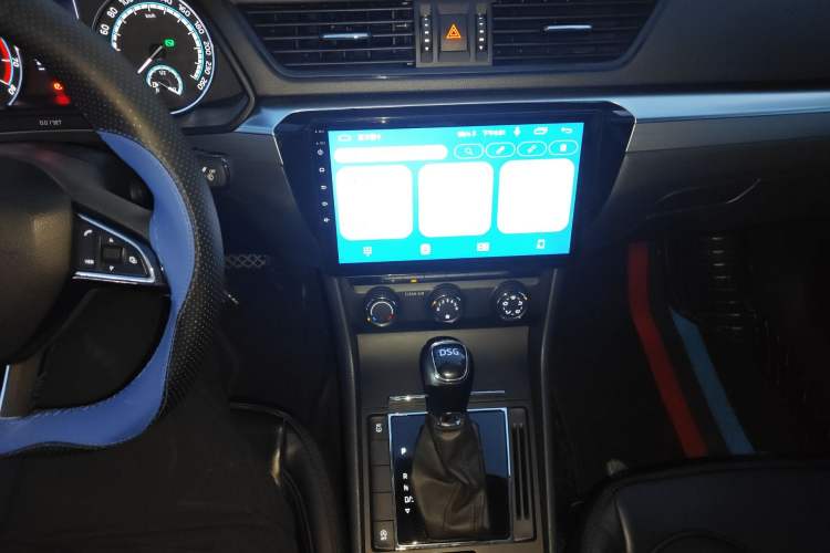 Used Skoda Superb 2019 TSI280 DSG Standard Edition Audio And AC Panel