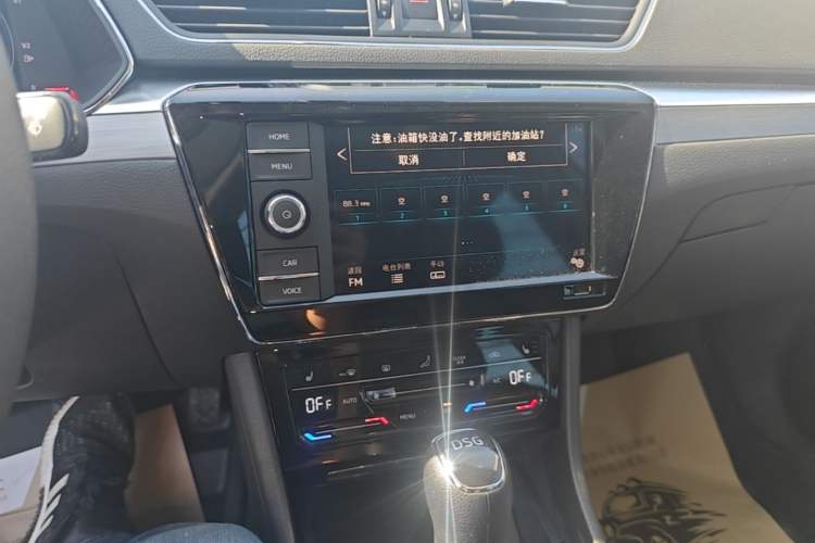 Used Skoda Superb 2019 Restyled TSI330 DSG Comfort Edition Audio And AC Panel