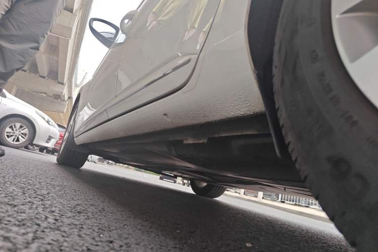 Used Skoda Superb 2019 Facelifted TSI280 DSG Comfort Edition Chassis Rear Left
