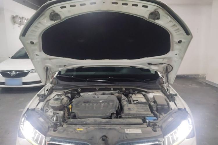 Used Skoda Superb 2019 Restyled TSI330 DSG Comfort Edition Engine Bay