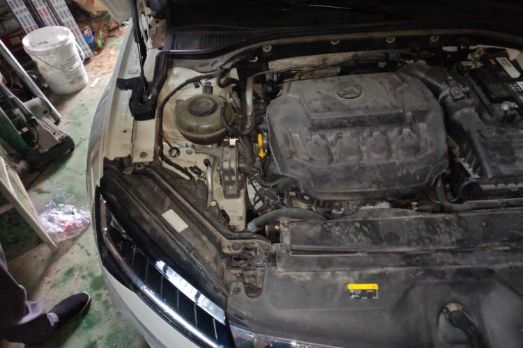 Used Skoda Superb 2019 TSI330 DSG Comfort Edition Engine Bay Right