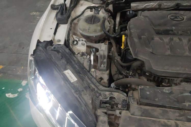 Used Skoda Superb 2019 Restyled TSI330 DSG Comfort Edition Engine Bay Right