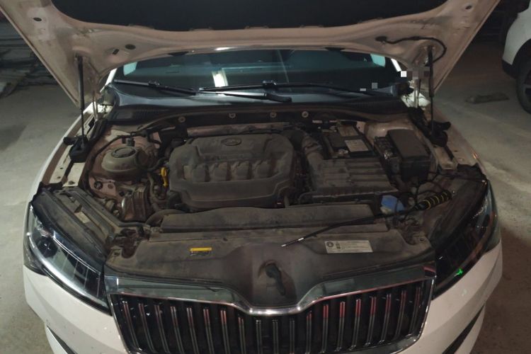 Used Skoda Superb 2019 Restyled TSI330 DSG Comfort Edition Engine Bay