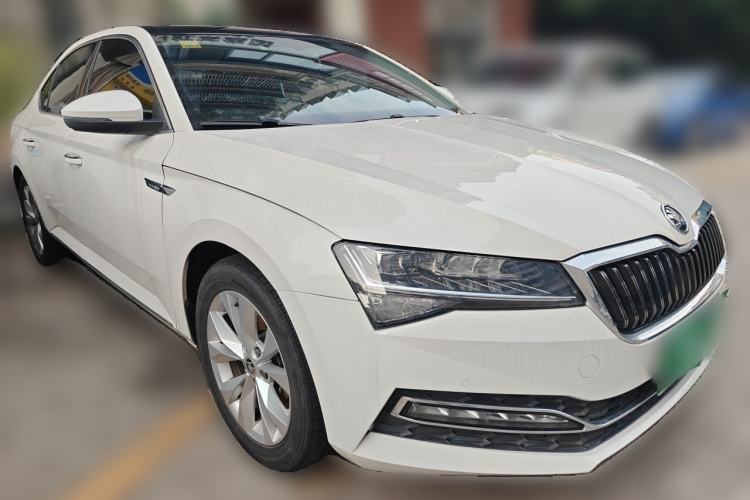 Used Skoda Superb 2019 Facelifted TSI280 DSG Comfort Edition Exterior 2