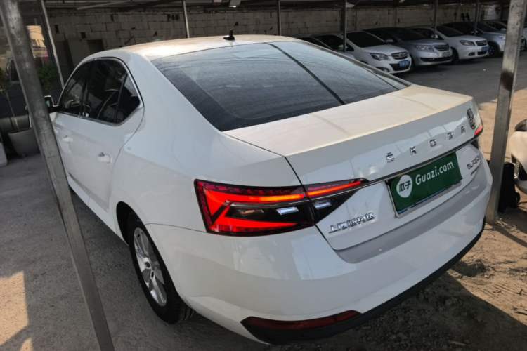 Used Skoda Superb 2019 TSI280 DSG Standard Edition Exterior 2
