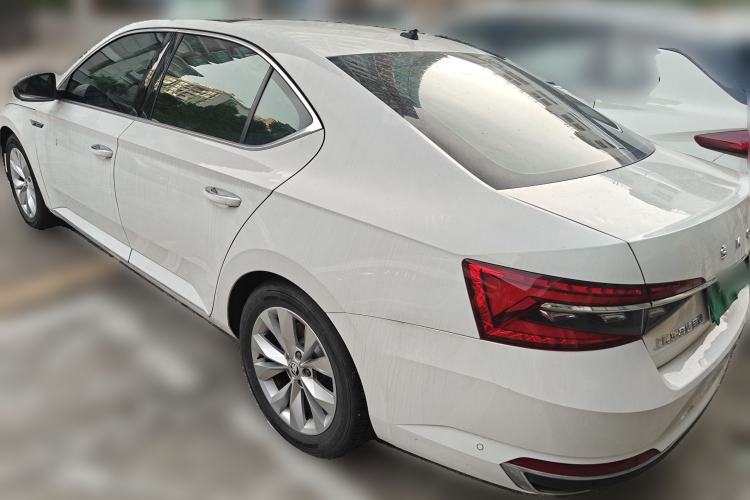 Used Skoda Superb 2019 Facelifted TSI280 DSG Comfort Edition Exterior 3