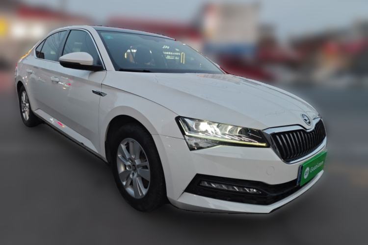 Used Skoda Superb 2019 TSI280 DSG Standard Edition Front Right 45 Deg