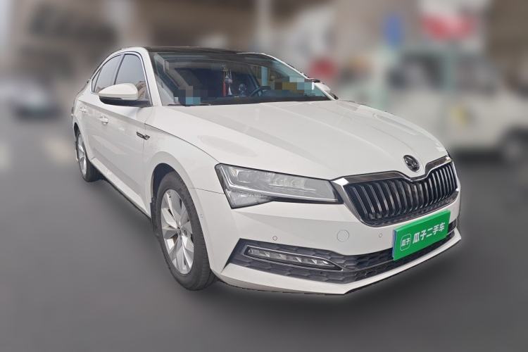Used Skoda Superb 2019 Facelifted TSI280 DSG Comfort Edition Front Right 45 Deg