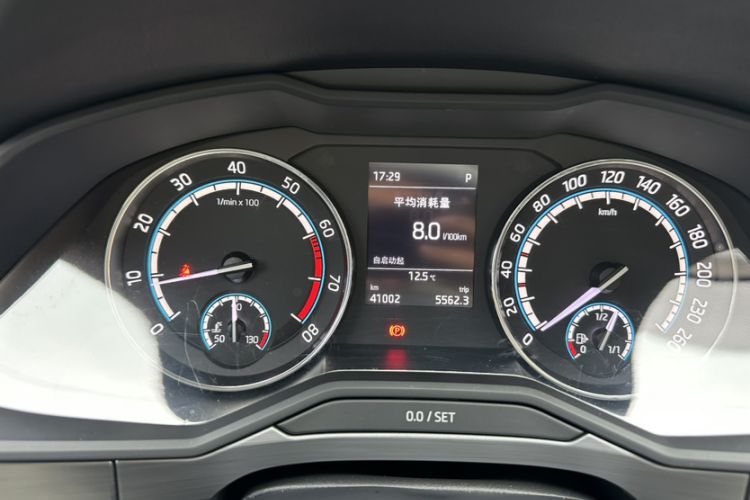 Used Skoda Superb 2019 Facelifted TSI280 DSG Comfort Edition Interior 13