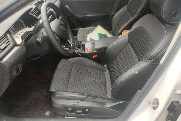 Used Skoda Superb 2019 TSI280 DSG Comfort Edition Left Front Seat